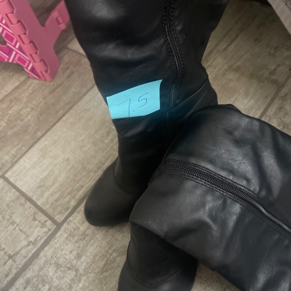 Booties - Picture 13 of 15